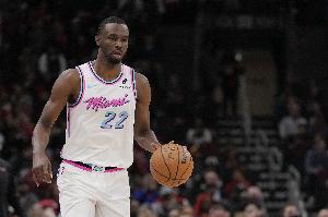 维金斯：中国球迷对我的爱无法用言语来描述 前往中国太有意思了