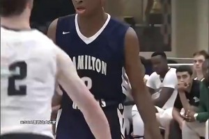 小卡和唐斯一同现身中国台湾参加活动，PK起了三分！