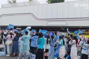 好可惜啊！中甲辽宁铁人外援安以恩精彩脚后跟破门被误判越位扼杀